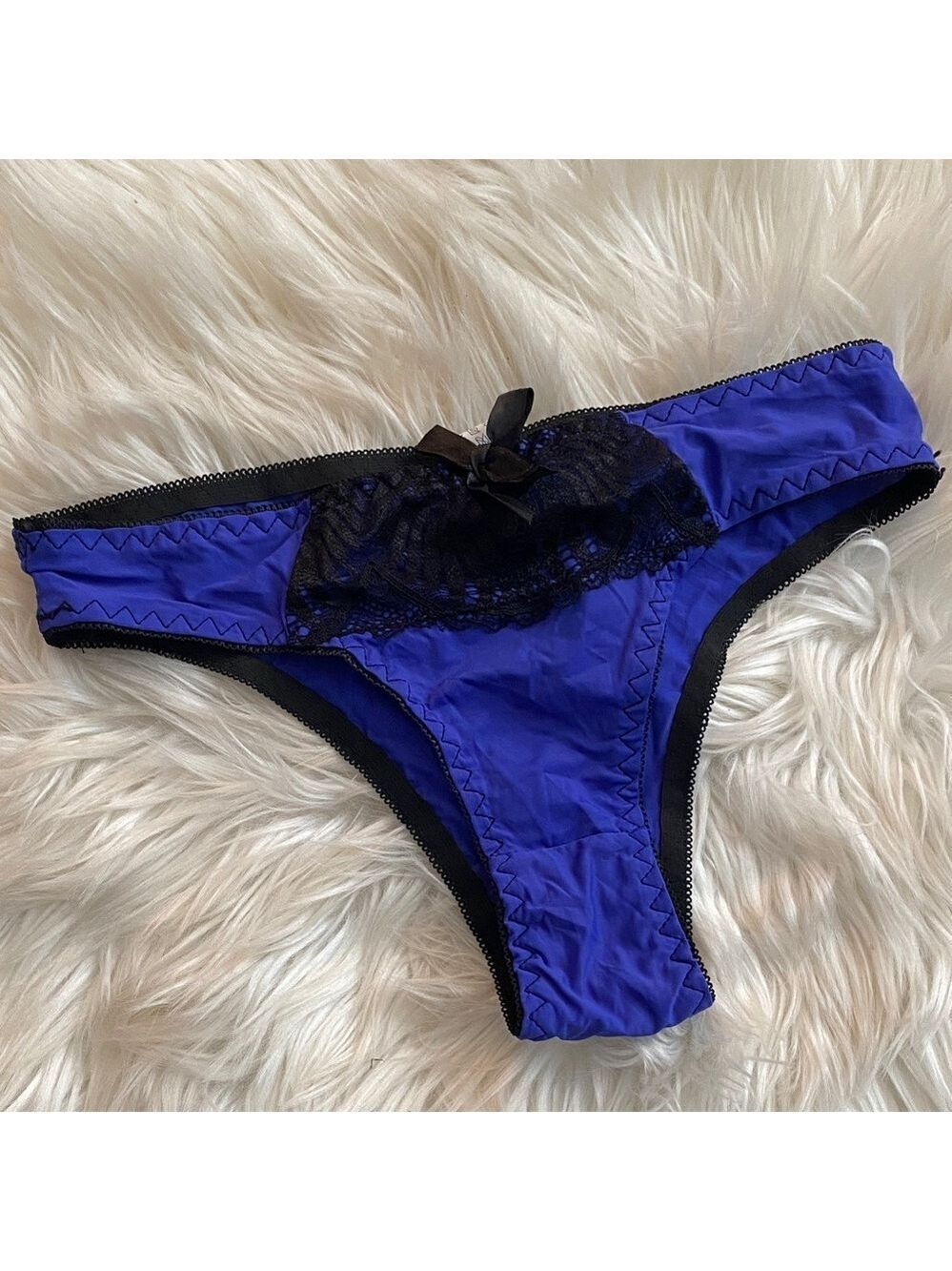Vintage Sexy second skin cheeky panties